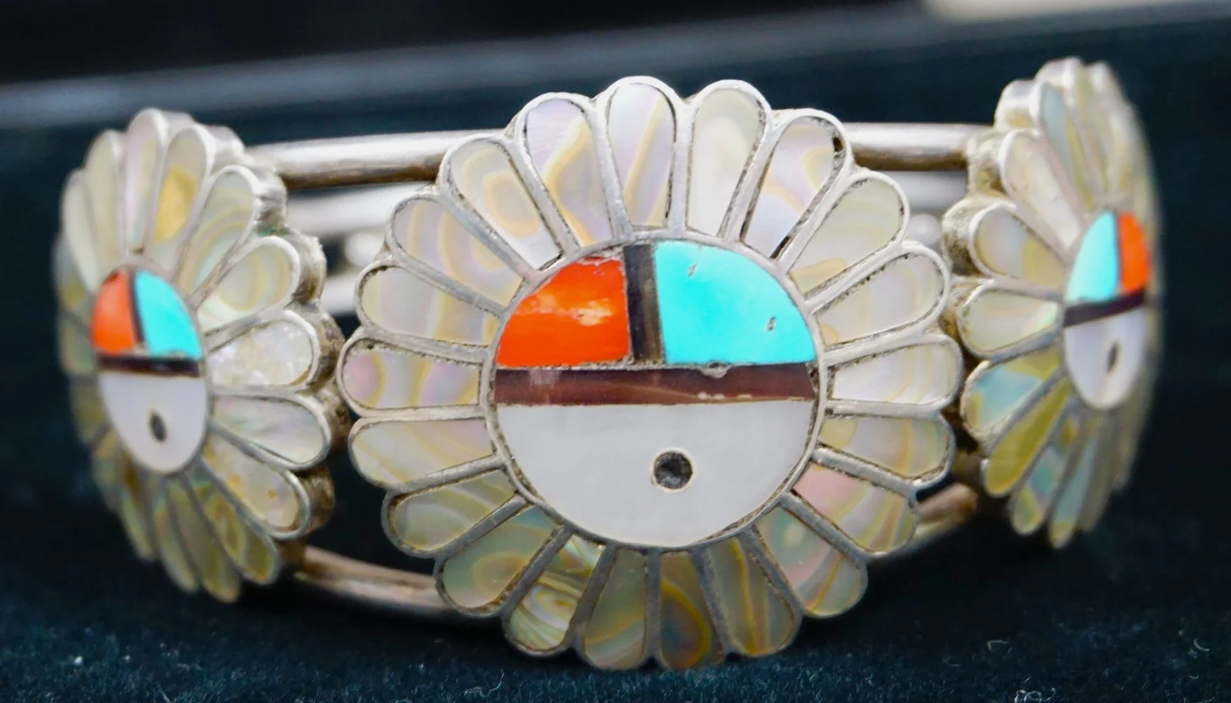 vintage-zuni-multistone-abalone-inlay-sunface-bracelet.JPG