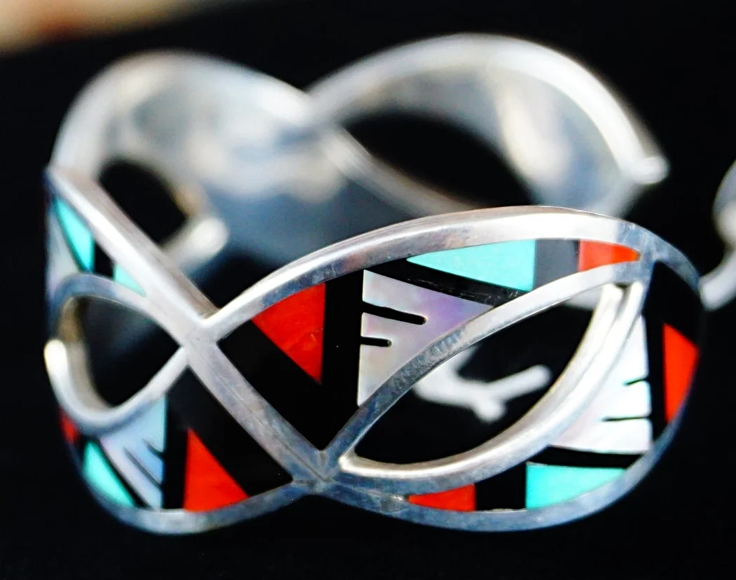 zuni-multistone-inlay-geometrical-bracelet-2.JPG