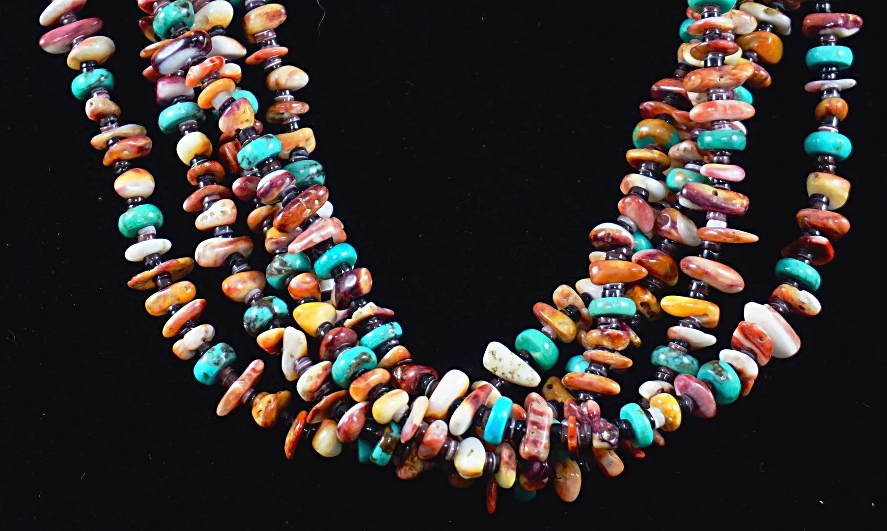 navajo-multistrand-multicolor-multistone-beaded-heshi-necklace-1.JPG