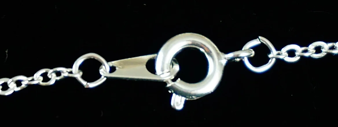 dainty-20in-silver-cable-chain-840H-2.JPG