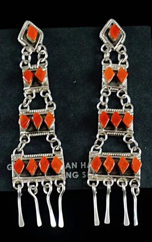 Item #902M- Vintage 40's-50's Zuni Coral Inlay Flower Silver