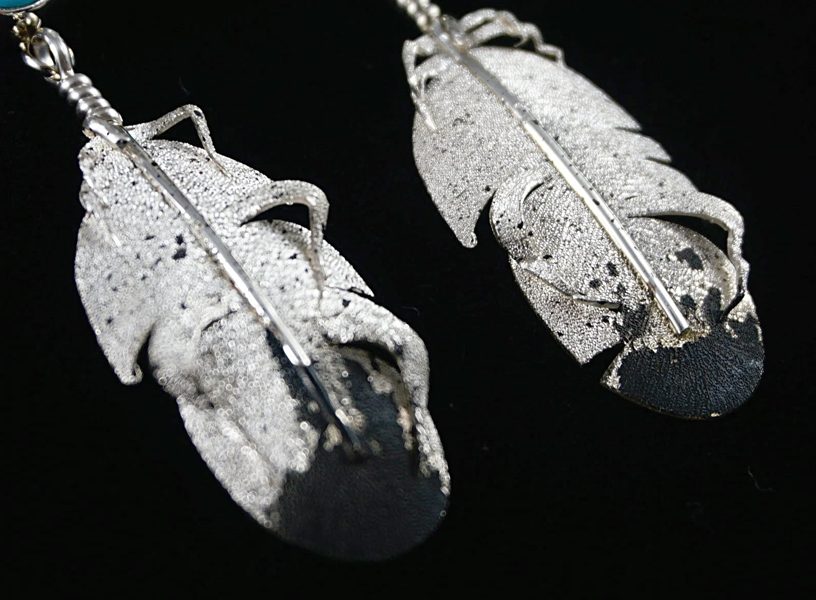 navajo-turquoise-silver-textured-eagle-feather-pendant-851H-2.JPG