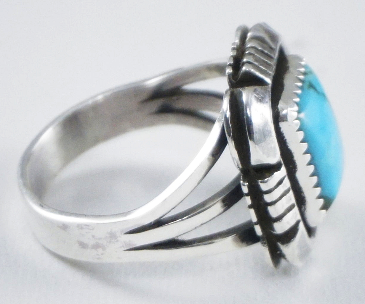 ladies-navajo-turquoise-square-shadowbox-silver-rings-roie-jaque-859R-4.JPG