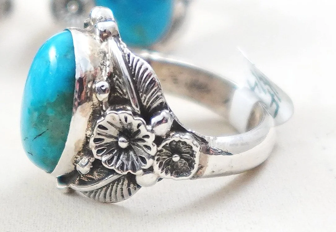 mens-navajo-turquoise-sterling-silver-foliage-ring-5.jpg