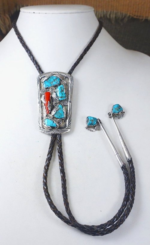Squiggle Bolo Tie
