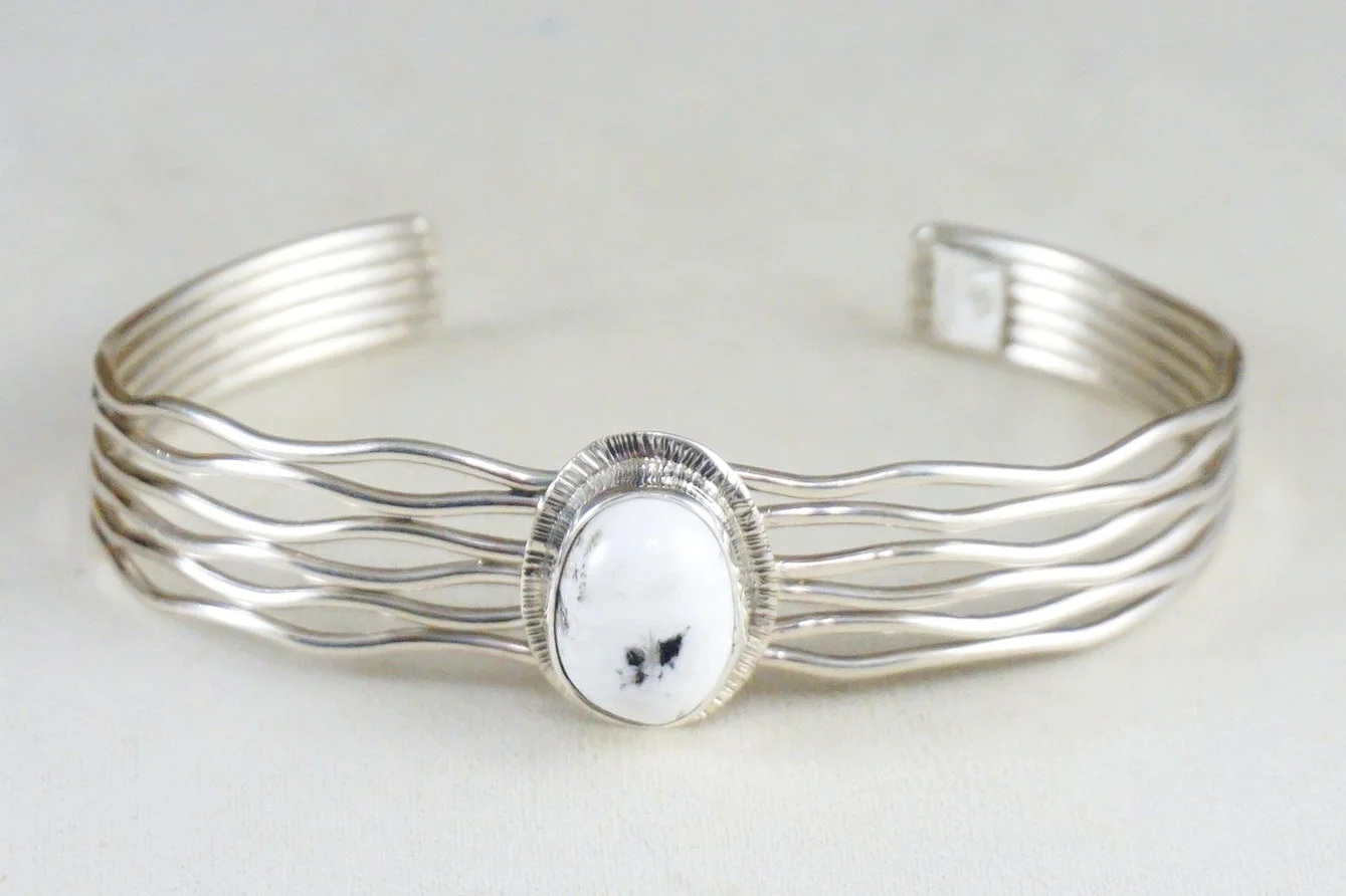 Item 893p Navajo White Buffalo Wavy Wire Sterling Silver Cuff Wavy Wire Sterling Silver Cuff