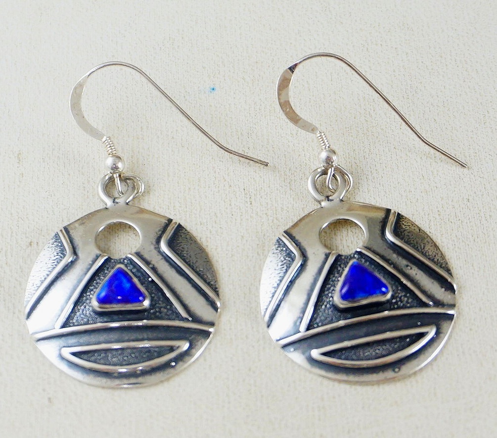 Details about   Zuni Indian Sterling Silver Dark Blue Opal Post Earrings R Lalio 