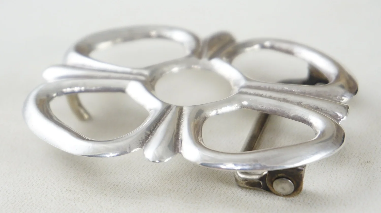 Item #905W- Vintage Navajo Silver Sandcast 4 Directional 