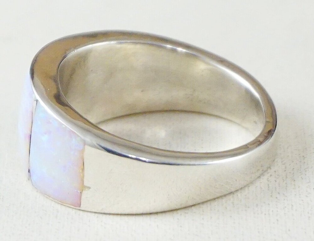 Item #935H- Women's Navajo 4ct Opal Inlay Sterling Silver Ring