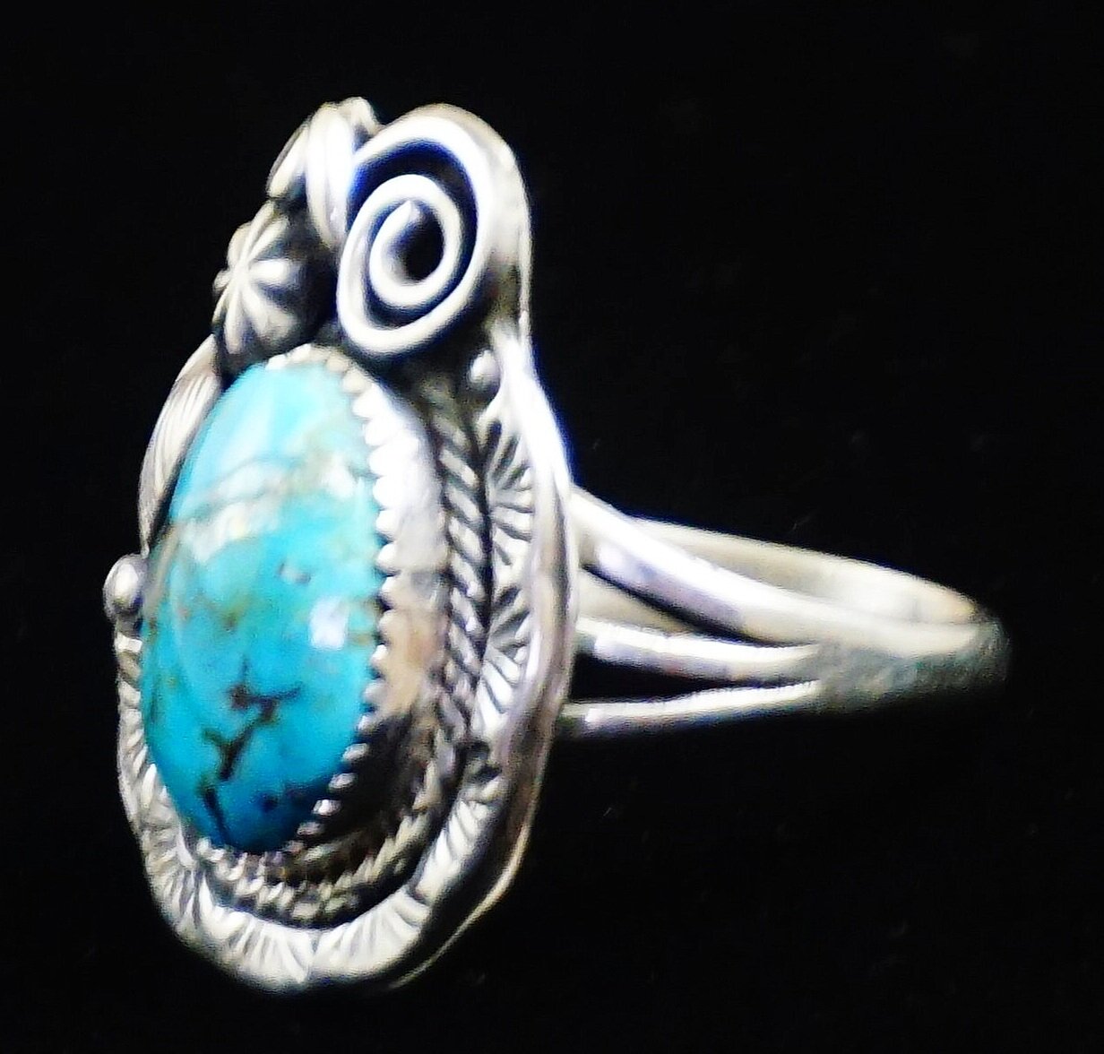 Native American Womens Navajo Turquoise & Leaf Sterling Ring Sz 8.5 Stunning Wow 