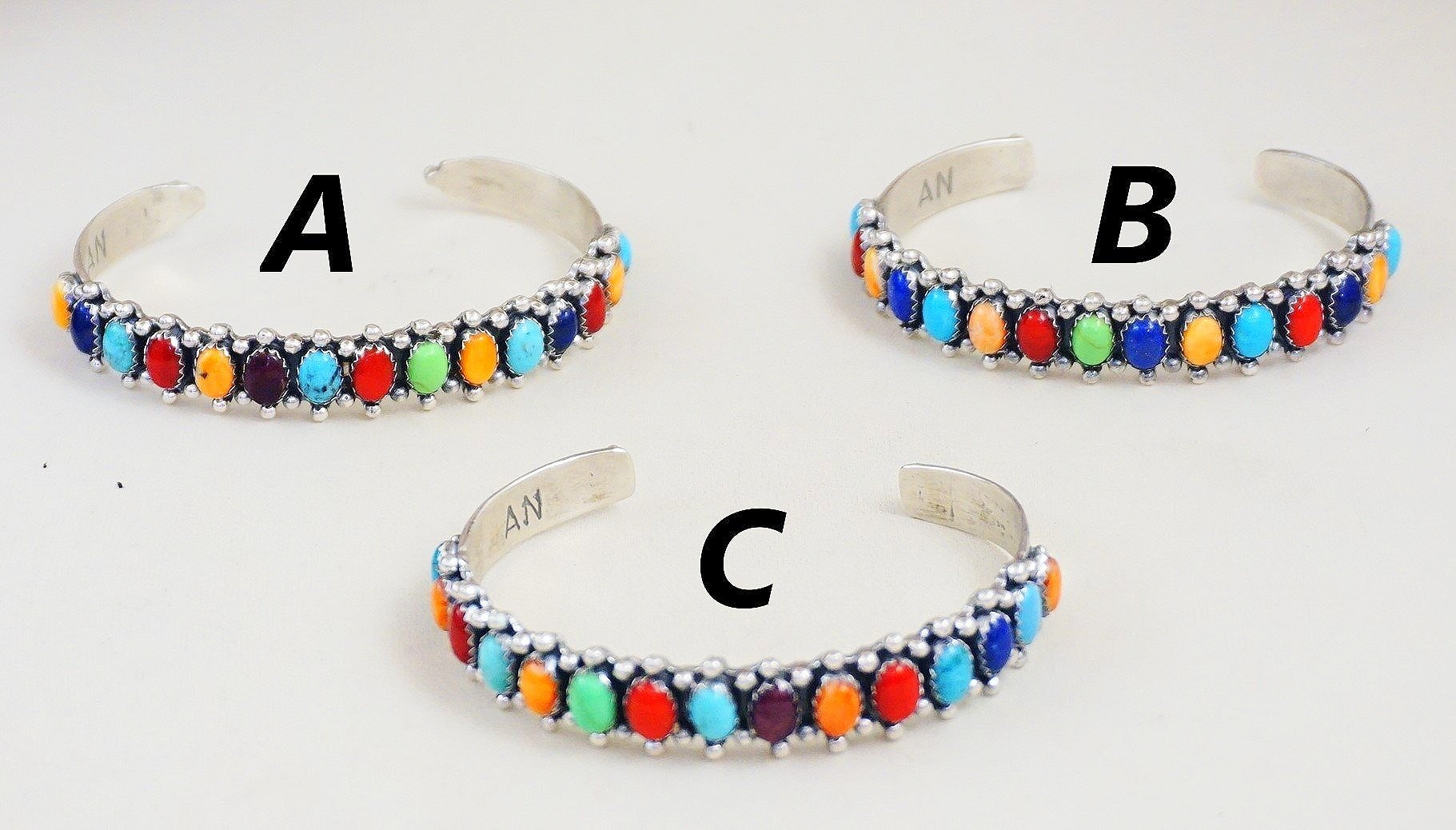 Colored Stone / Pearl Bracelets 001-330-00434 | Joint Venture Estate  Jewelry | Charleston, SC