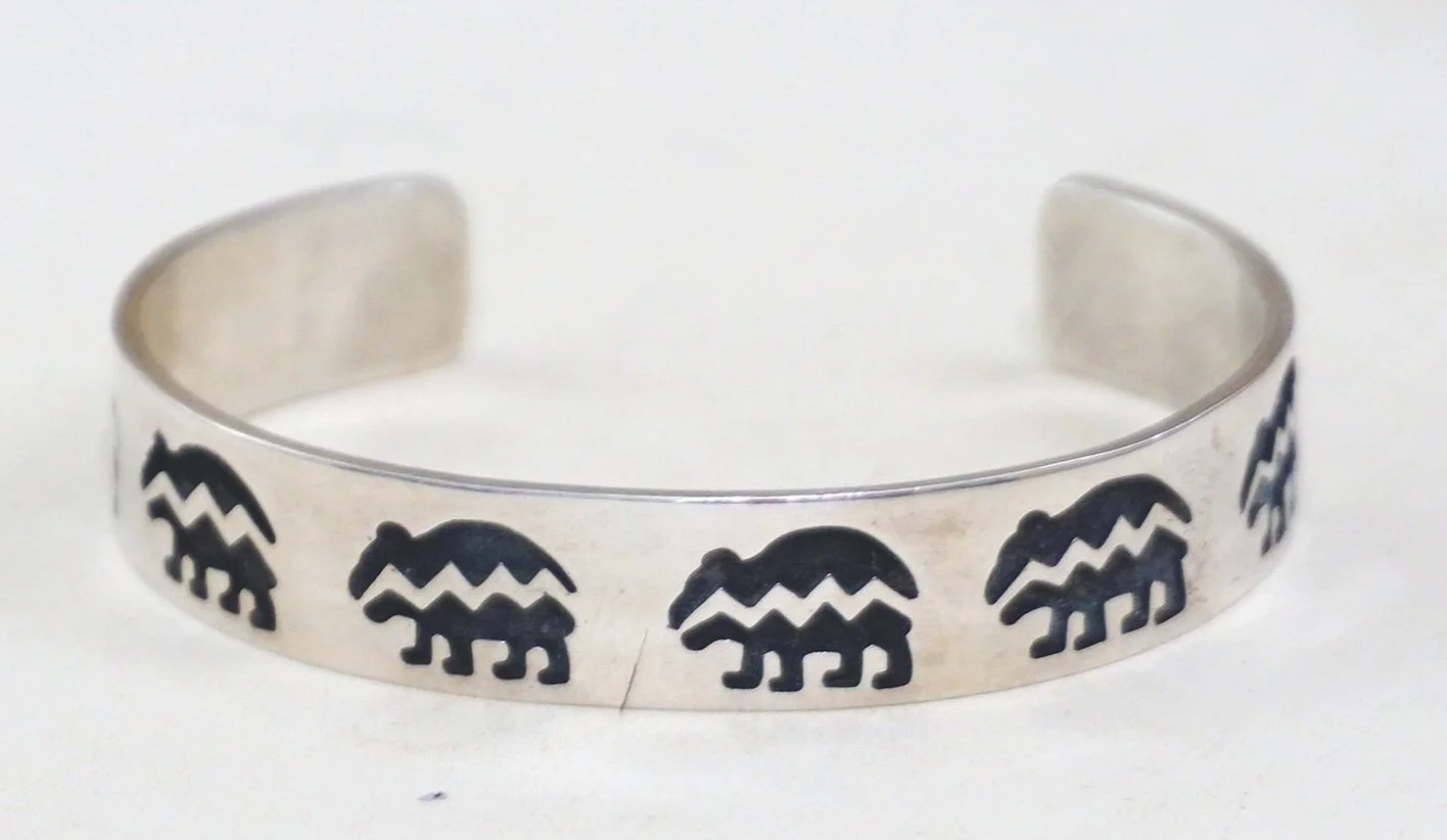 Item #1020F- Hopi Heartline Bears Overlay Sterling Silver Cuff 