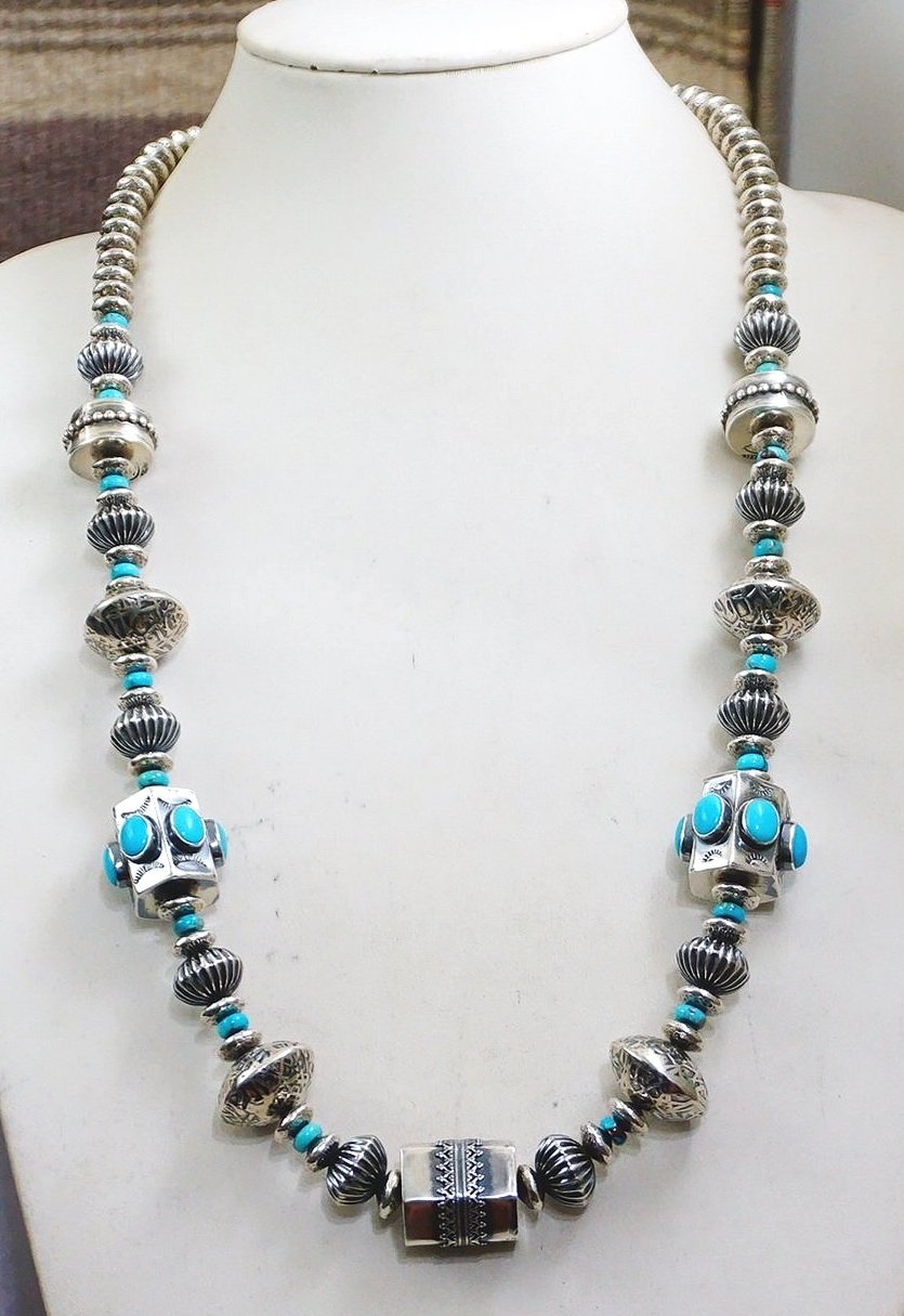 FANTASTIC MAN WIRED NAJA BEADS NECKLACE-