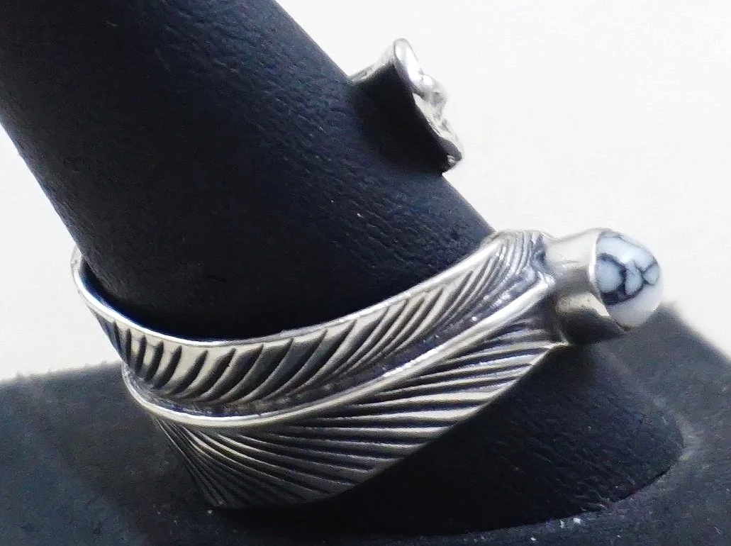 navajo-white-buffalo-sterling-silver-feather-wrap-ring-ott-1025T-2.jpg