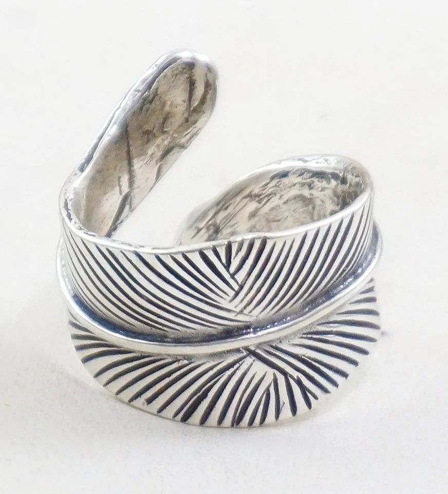 navajo-white-buffalo-sterling-silver-feather-wrap-ring-ott-1025T-3.jpg