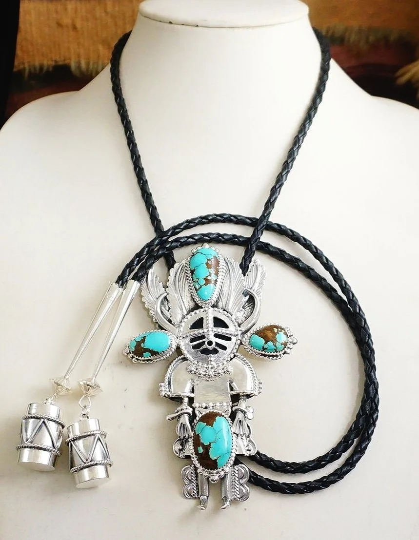 Item #1033H- XLG Navajo 4ct #8 Mine Turquoise 3 Dimensional