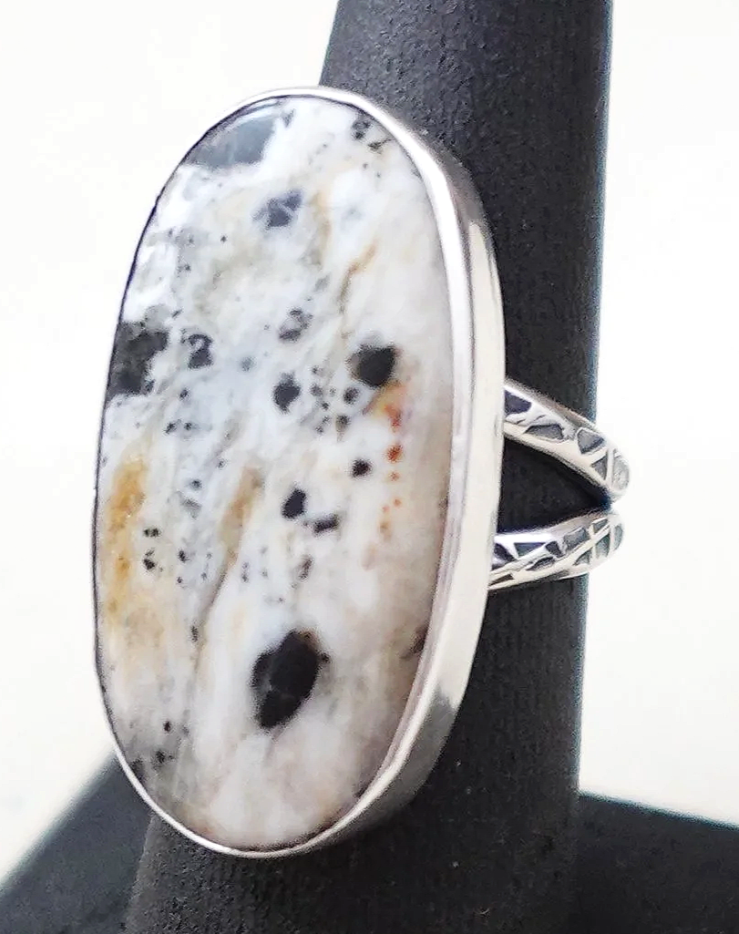 womens-navajo-white-buffalo-silver-ring-teller-sz-7-1080B-1.png