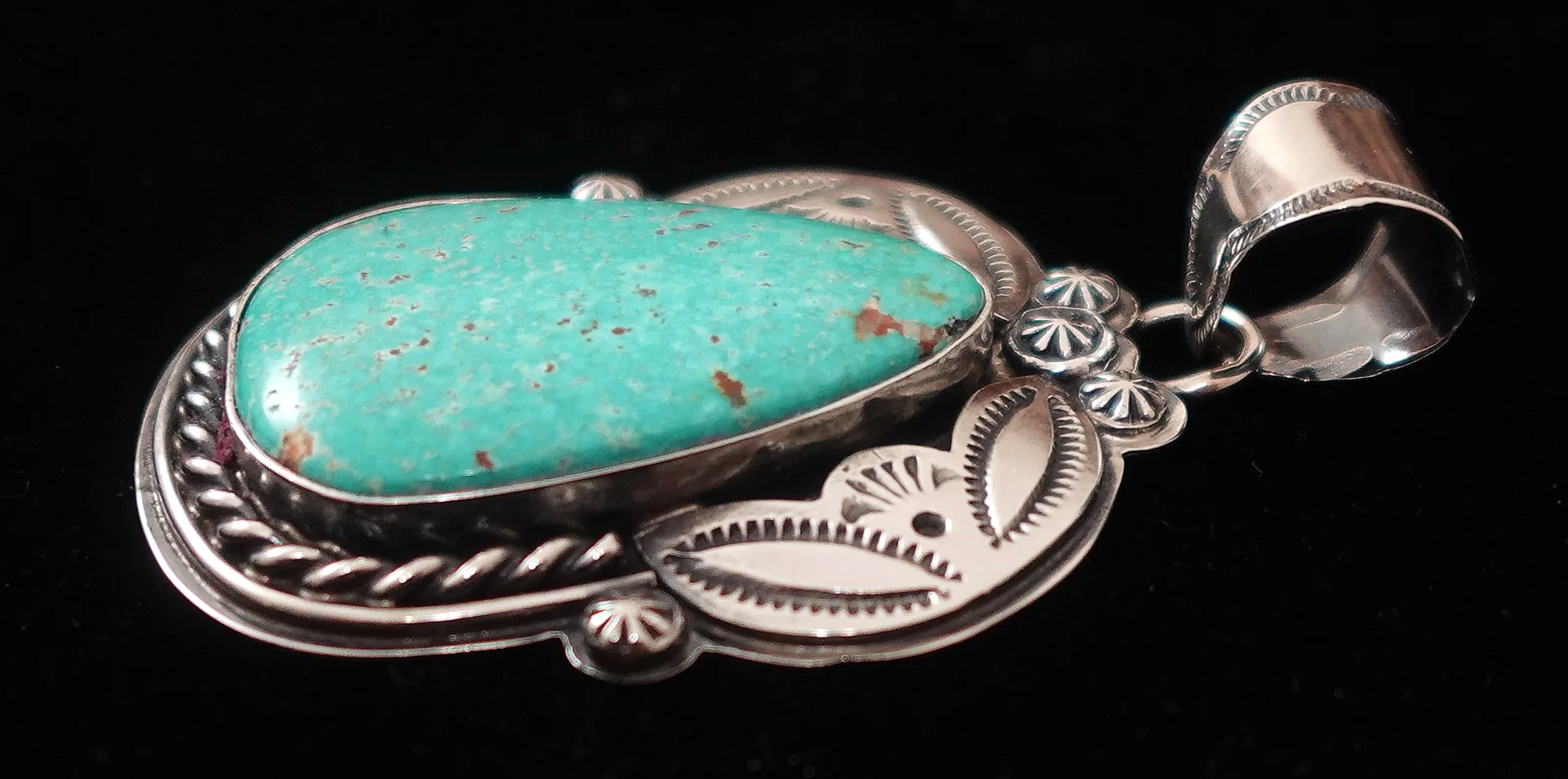 navajo-kingman-turquoise-silver-wings-pendant-teller-1072B-1.png