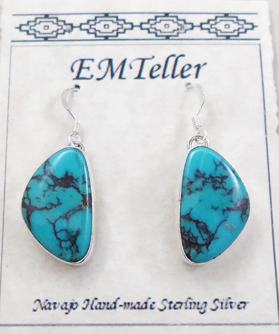 navajo-turquoise-sterling-silver-dangle-earrings-teller-1080M-.png