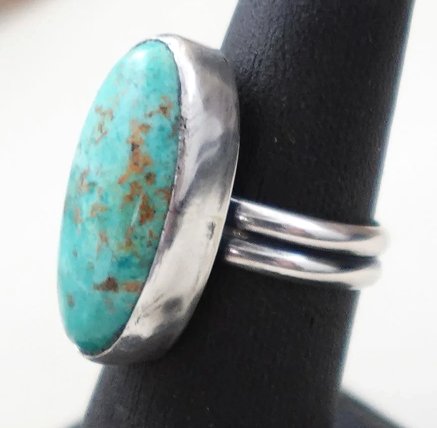 navajo-womens-turquoise-silver-ring-teller-sz-7-1079X-2.png