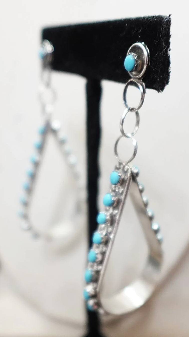 zuni-turquoise-snake-eye-silver-teardrop-dangle-earrings-1073Z-1.png