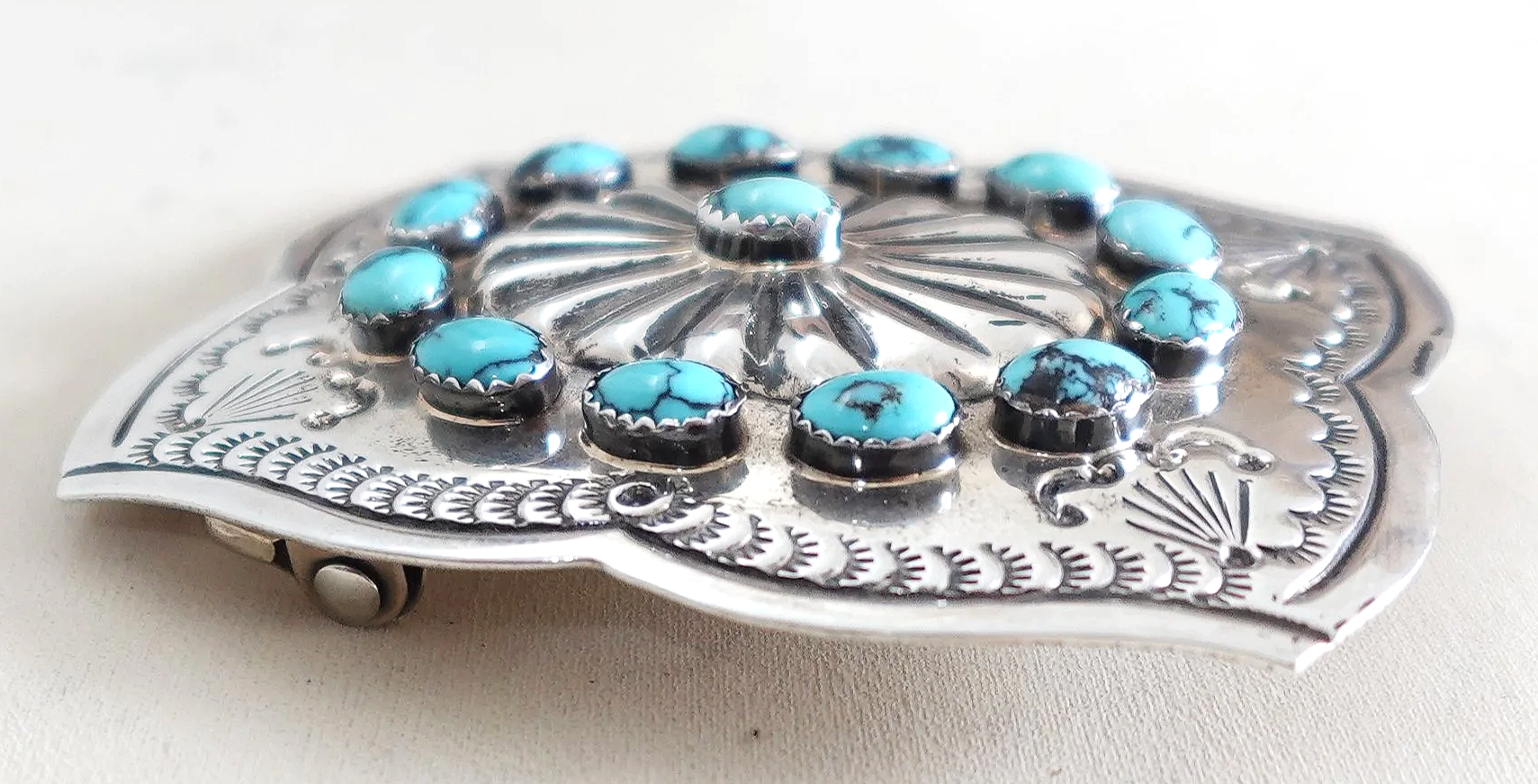 navajo-turquoise-sterling-silver-belt-buckle-fred-guerro-1081H-1.png