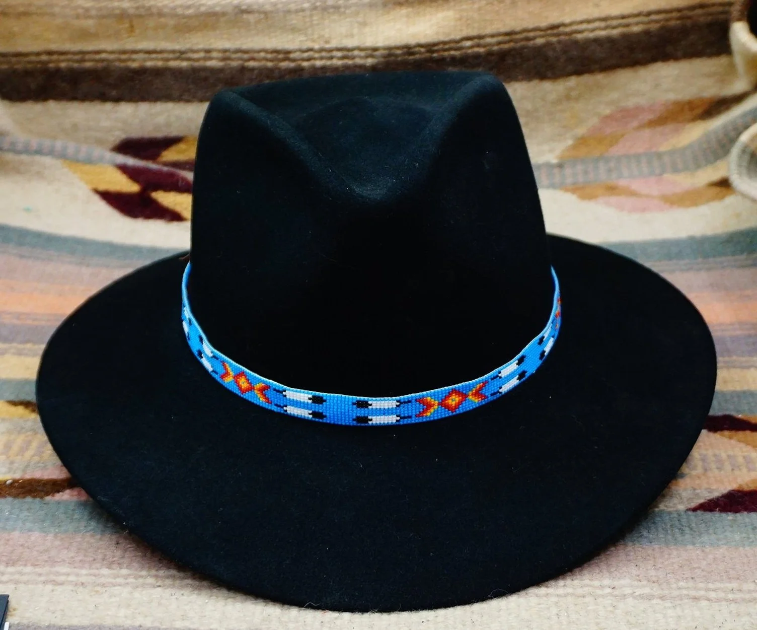 navajo-multi-color-beaded-feathers-eye-dazzler-hat-bands-1047H-4.jpg