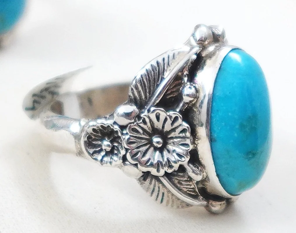 mens-navajo-turquoise-sterling-silver-foliage-ring-4.jpg