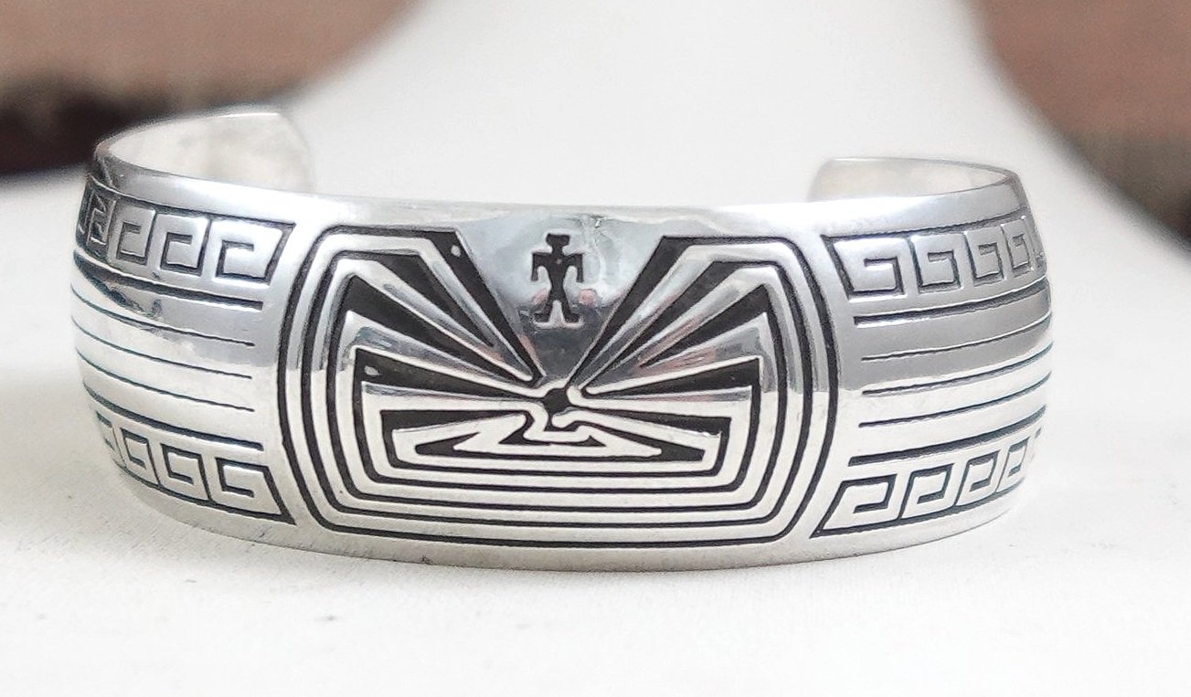 vintage-navajo-silver-man-maze-greek-key-overlay-bracelet-webb-1063T-.jpg