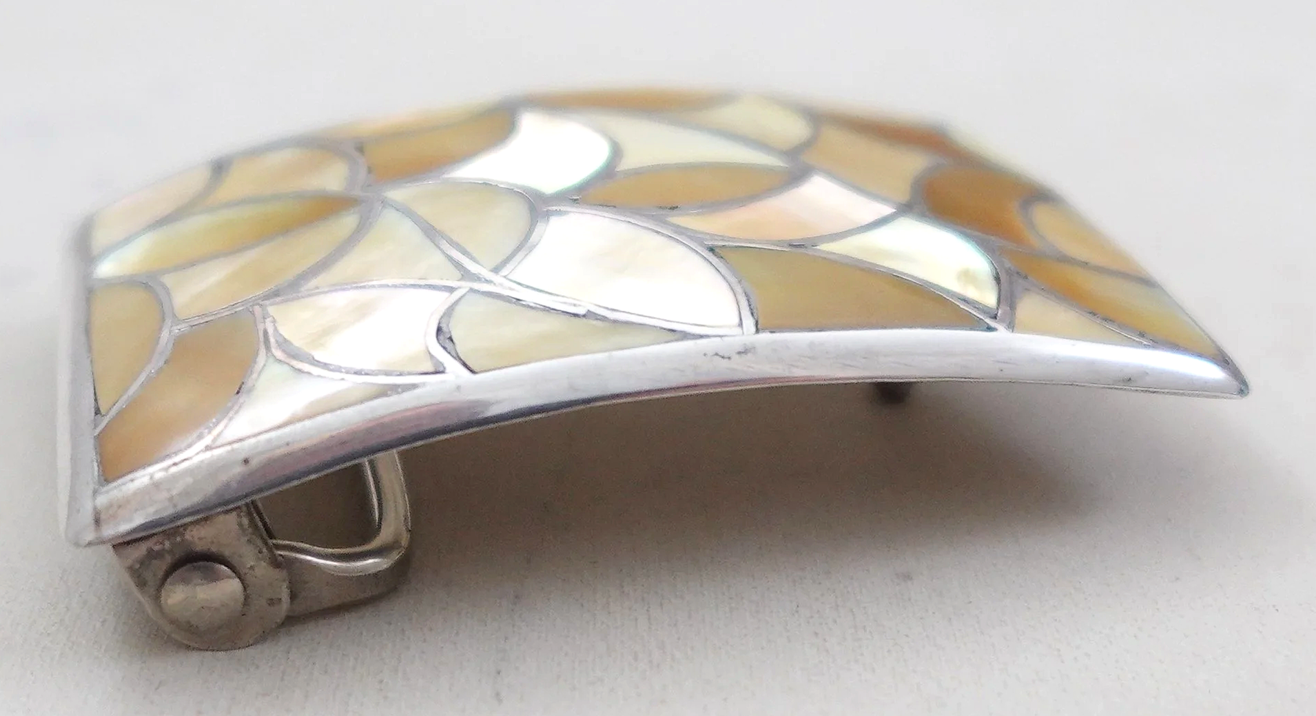 vintage-zuni-yellow-pearl-channel-inlay-silver-belt-buckle-1072R-1.png