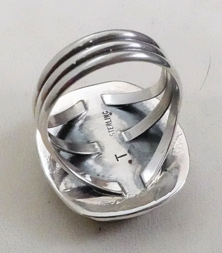 mens-navajo-kingman-turquoise-sterling-silver-ring-sz-8-1080W-3.png