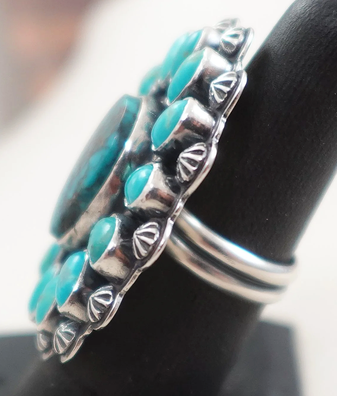 womens-navajo-turquoise-cluster-silver-ring-teller-sz-7-1071T-2.png