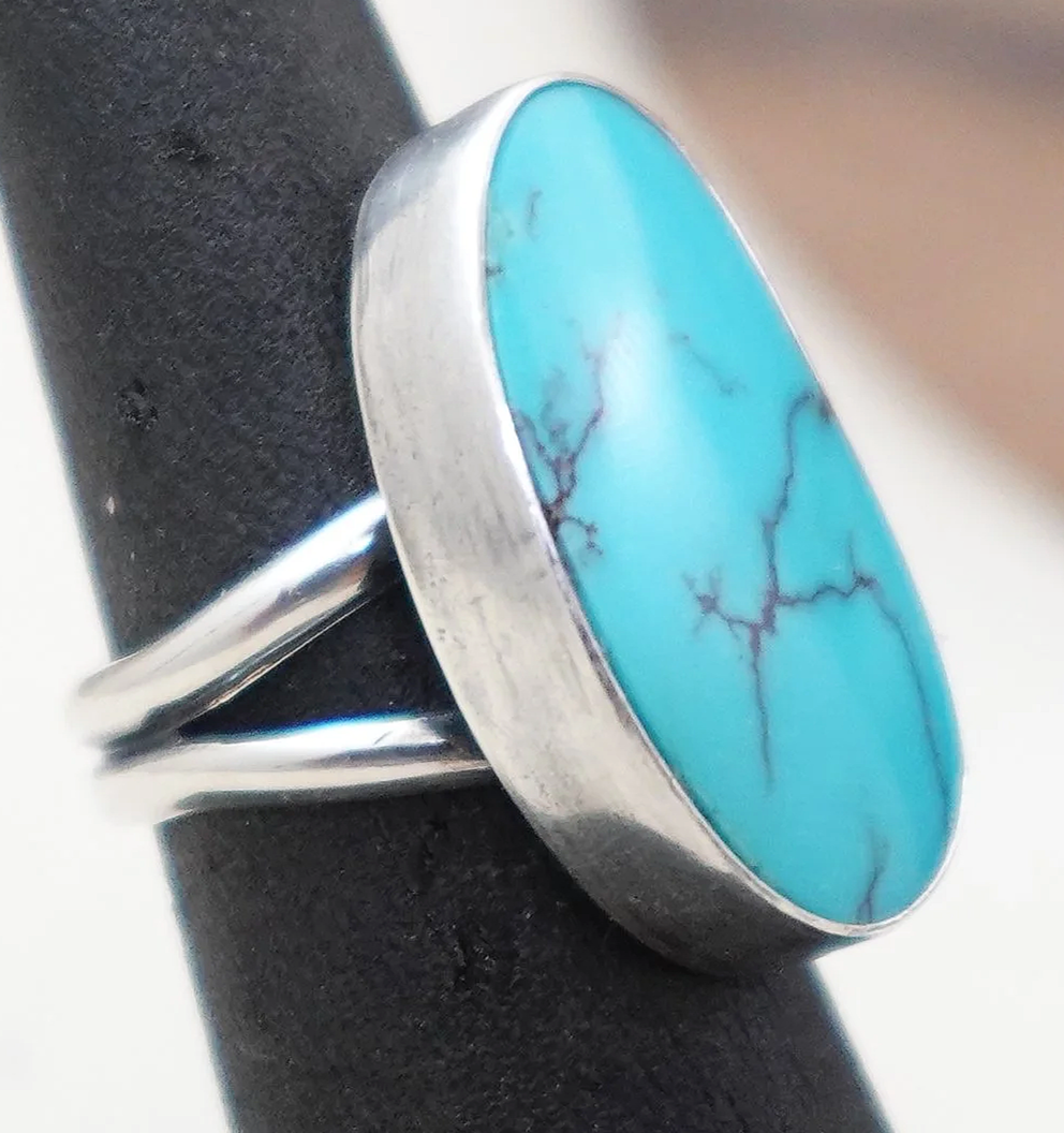 womens-navajo-turquoise-silver-ring-teller-sz-7-1079M-2.png