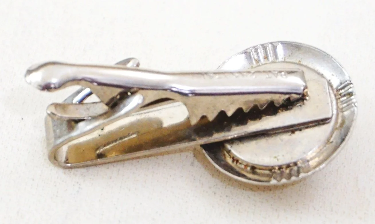 Épingle De Cravate Vintage En Forme De Chevaux Qui S'embrassent - Style Rétro Pour Homme