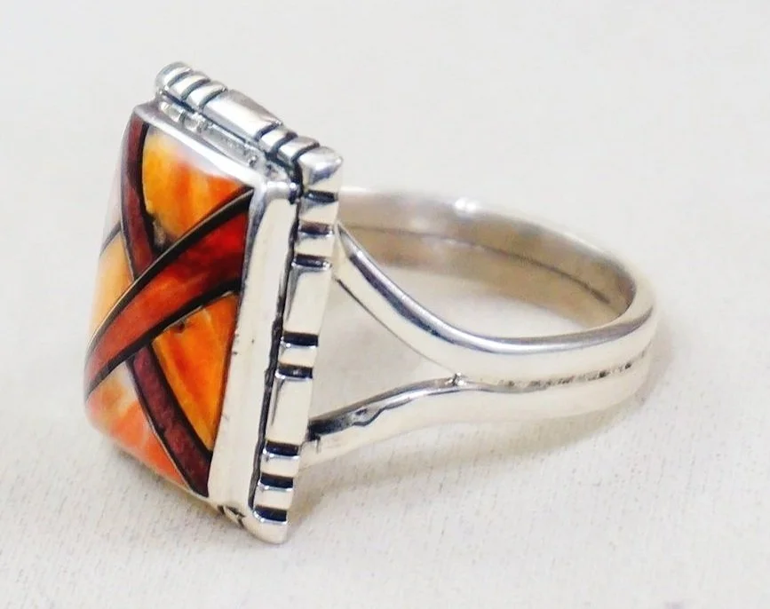 Navajo Spiny Oyster Inlay Ring —Women