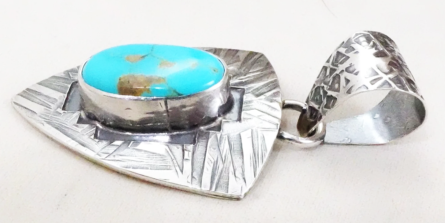 navajo-turquoise-silver-spearhead-pendant-teller-1081A-1.png