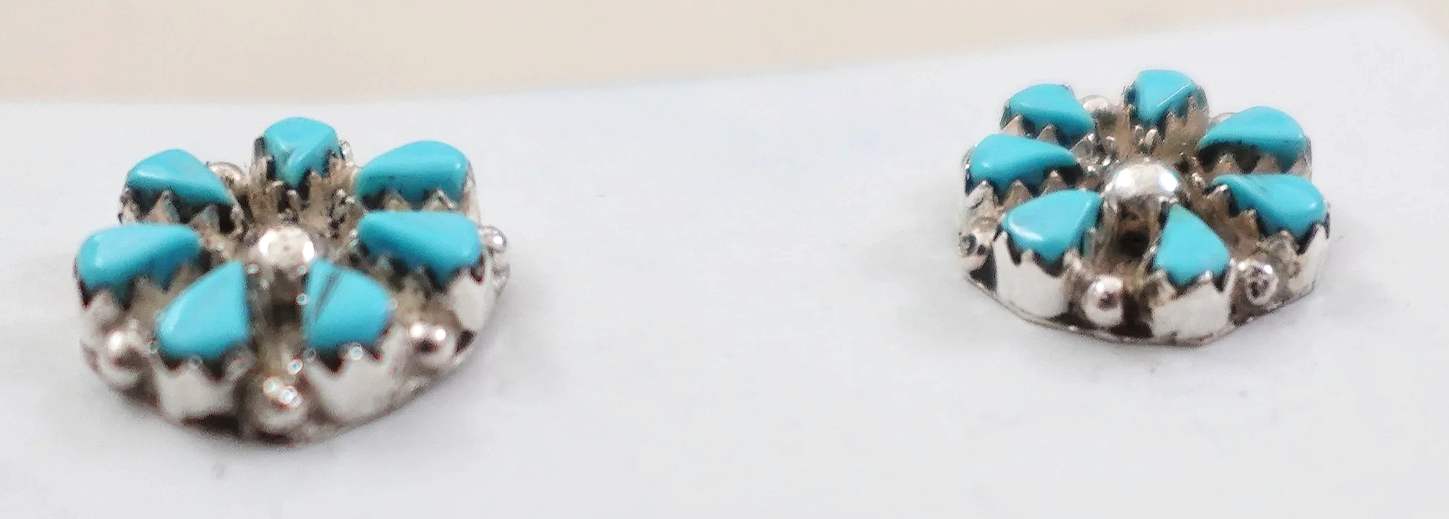 zuni-turquoise-sterling-silver-flower-earrings-yatsattie-1072T-1.png