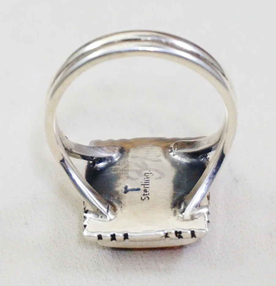 womens-navajo-spiny-oyster-inlay-ring-wood-sz-9-1052X-3.jpg