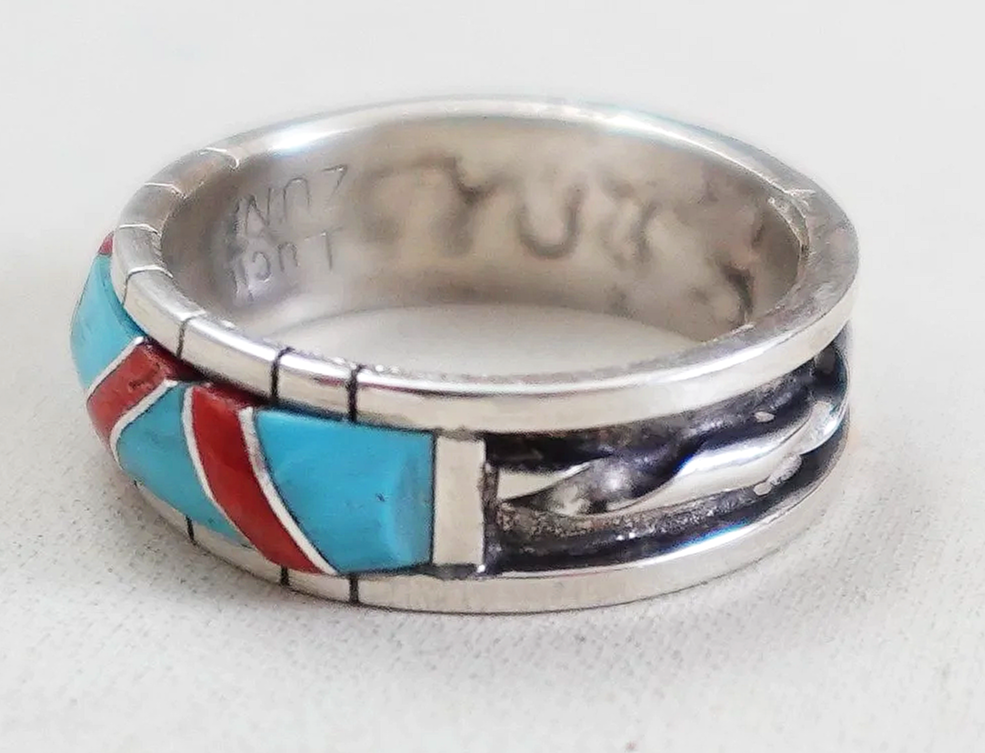 zuni-turquoise-coral-zig-zag-channel-inlay-silver-ring-band-lucio-1076P-2.png
