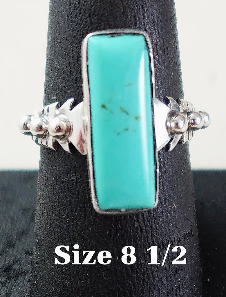 womens-navajo-turquoise-silver-rings-vandever-1081F-7.75.png
