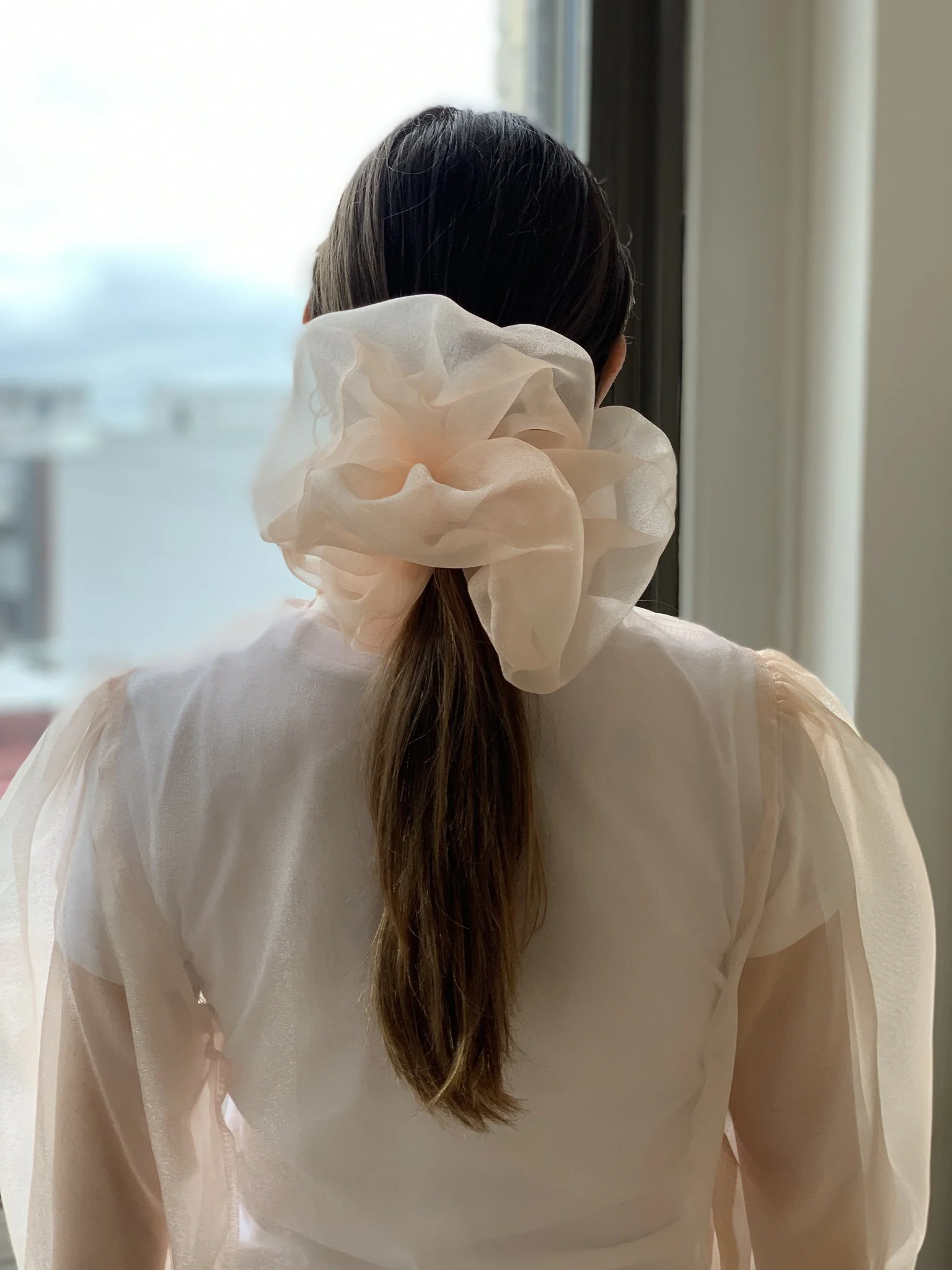 Giant Scrunchie Pale Peach Cloud Manzana Studio