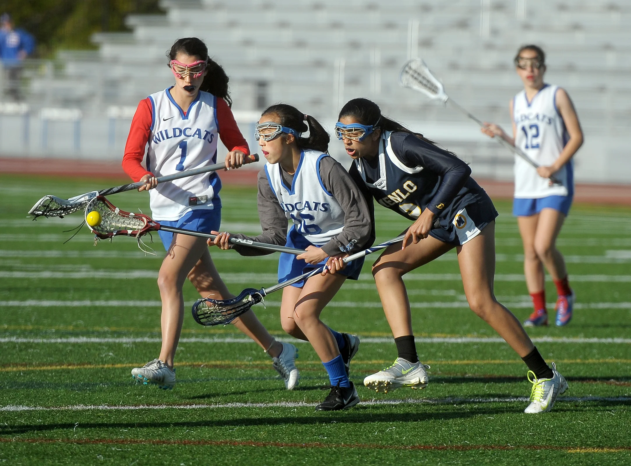 25 SAINT IGNATIUS VS MENLO_8240.jpg