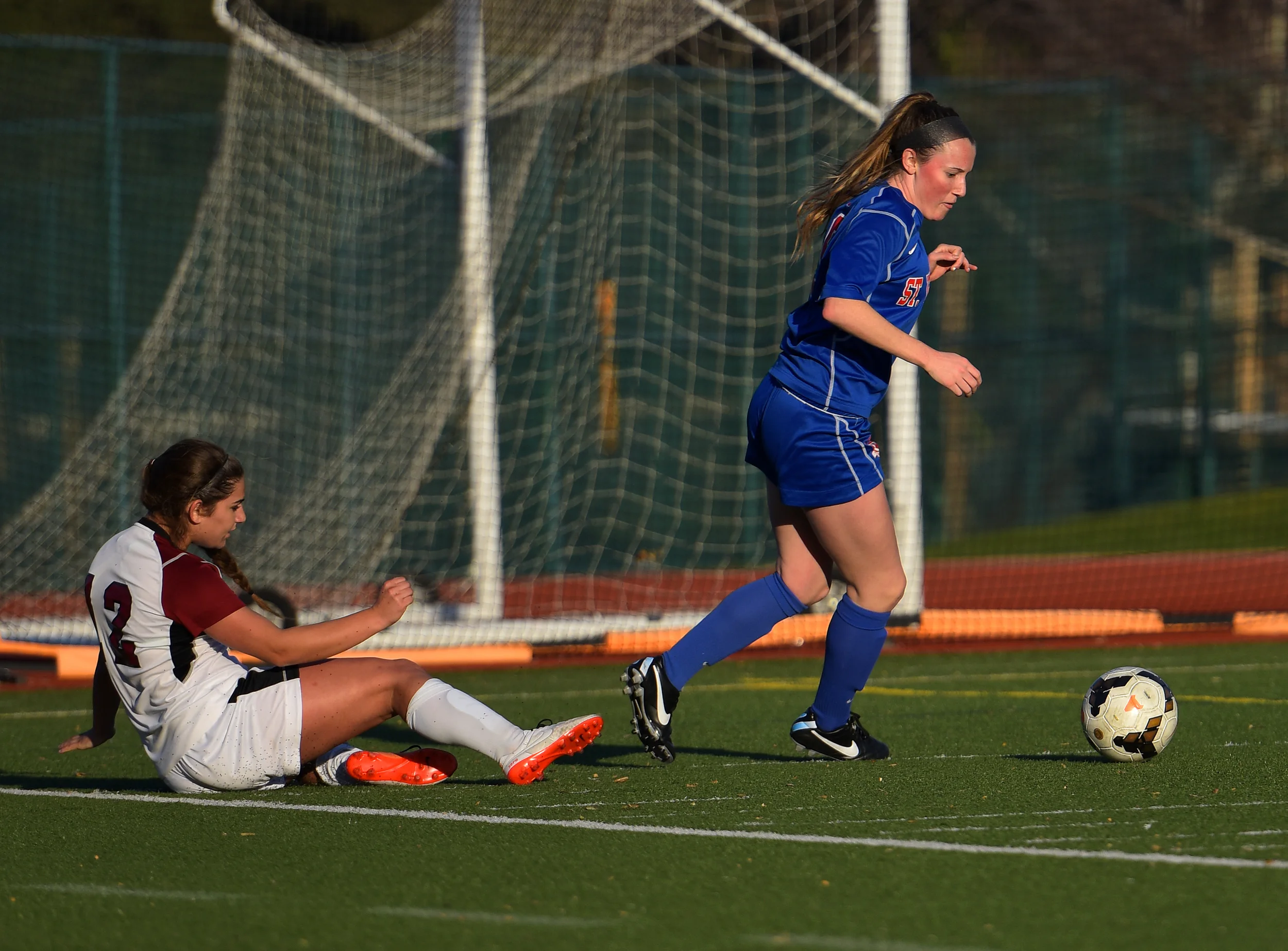 SAINT IGNATIUS VS SACRED HEART PREP INTERLEAGUE SOCCER WINTER 2015_3166.jpg