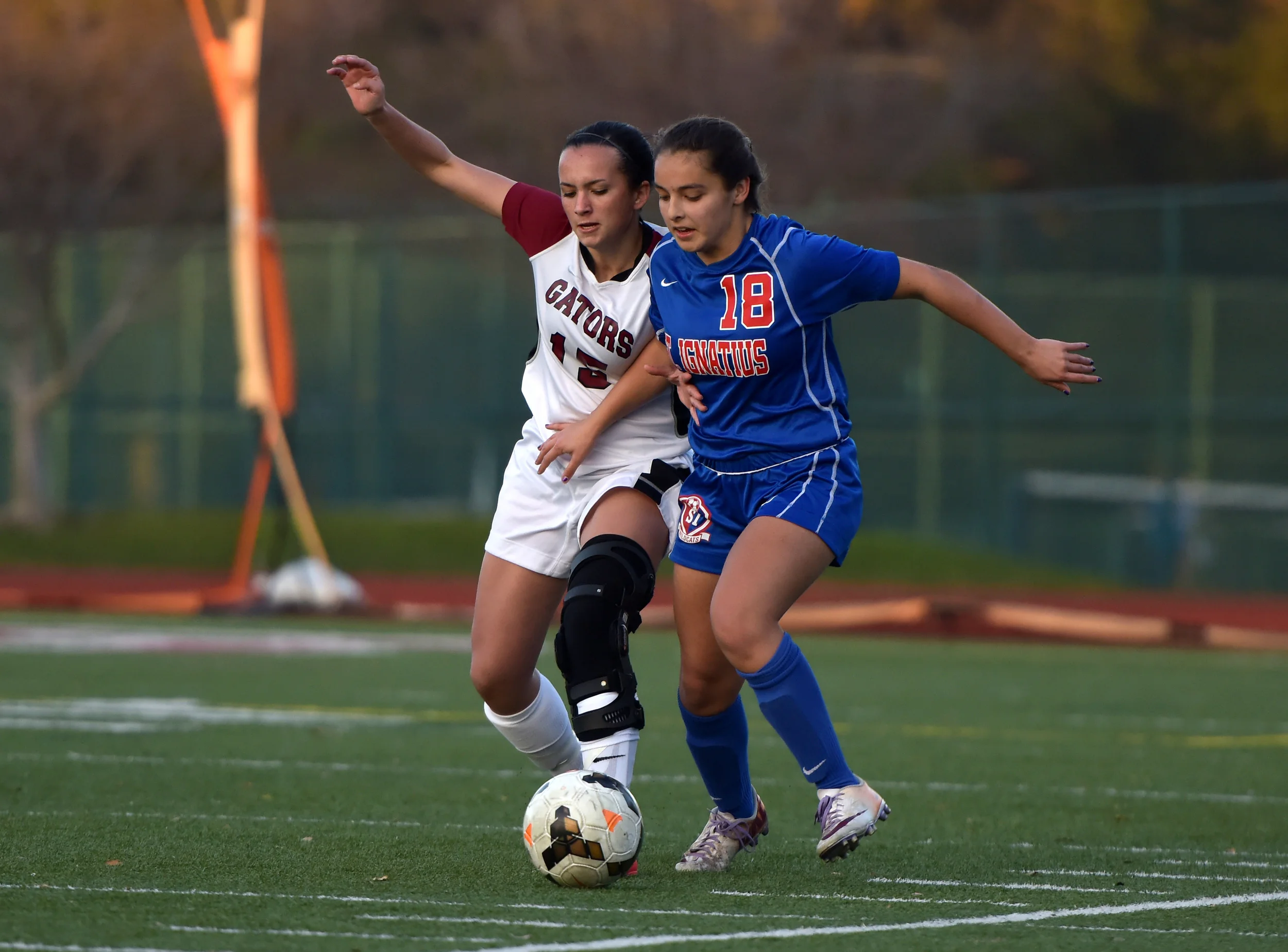 SAINT IGNATIUS VS SACRED HEART PREP INTERLEAGUE SOCCER WINTER 2015_3466.jpg