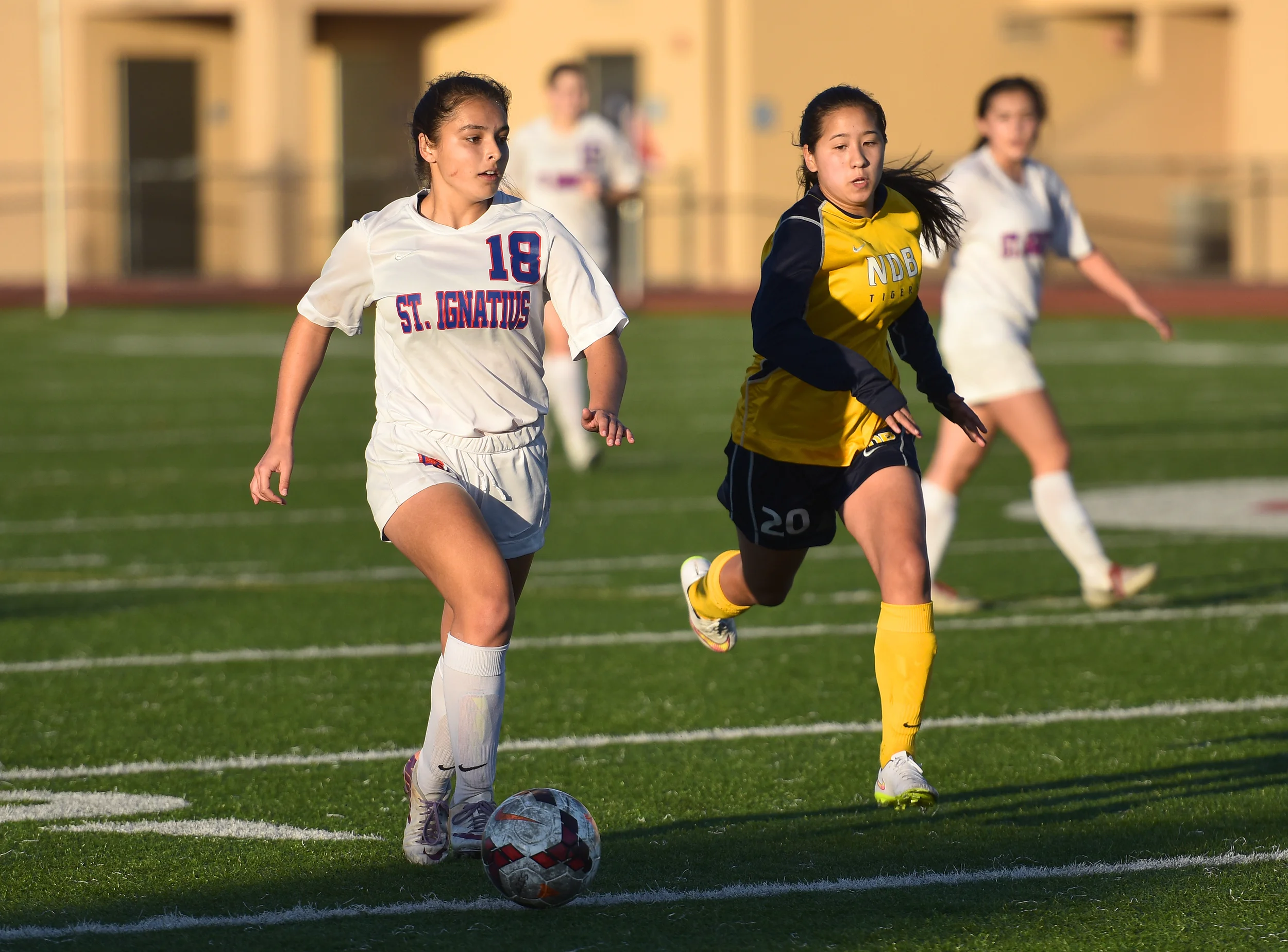 SAINT IGNATIUS VS NOTRE DAME WCAL SOCCER 2015 DRIVENSTRIKE NOEL DANSECO PHOTO_9459.jpg