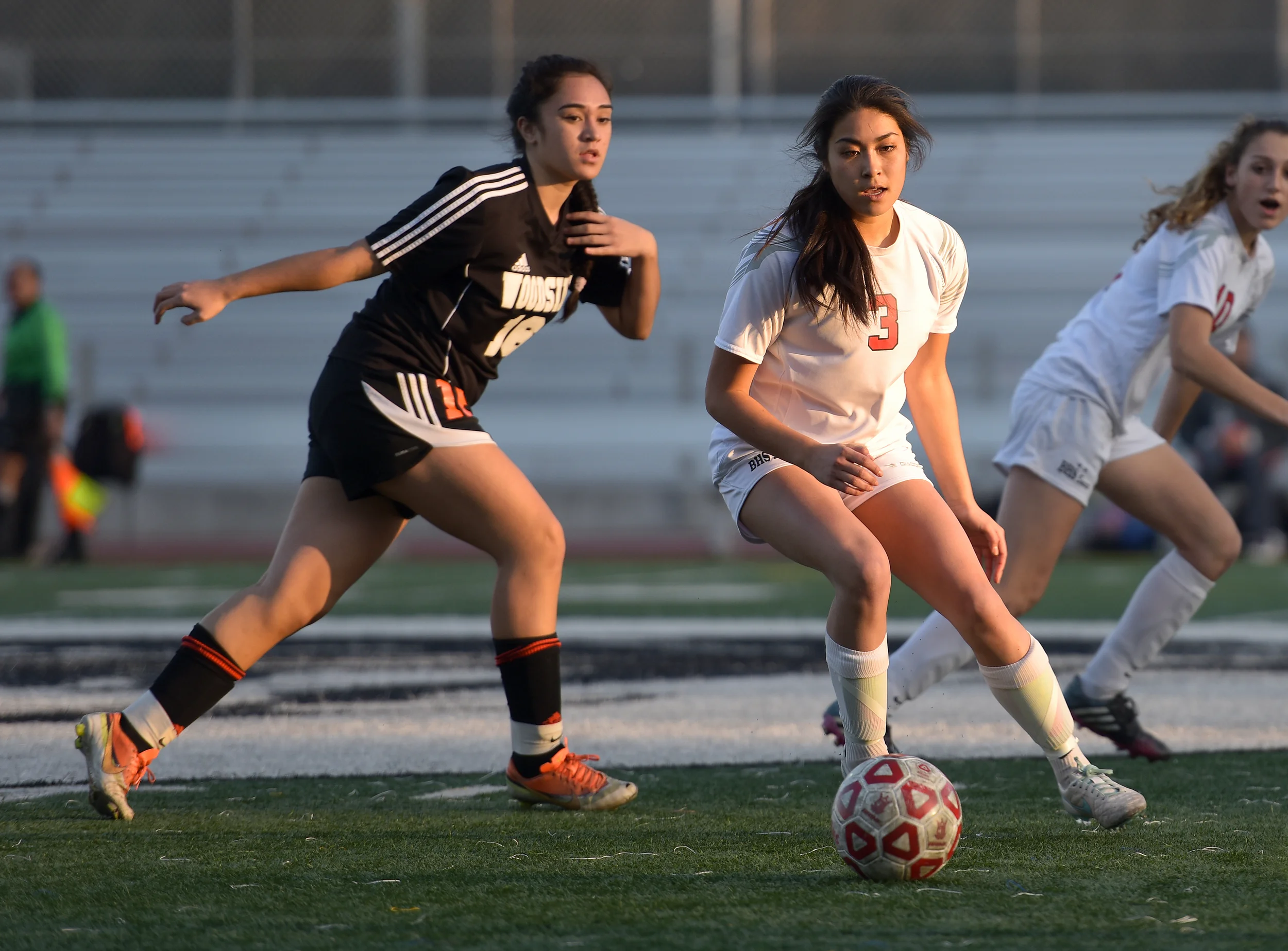 BURLINGAME VS WOODSIDE PAL-BAY SOCCER 2015 PHOTO NOEL DANSECO DRIVENSTRIKE_9719.jpg