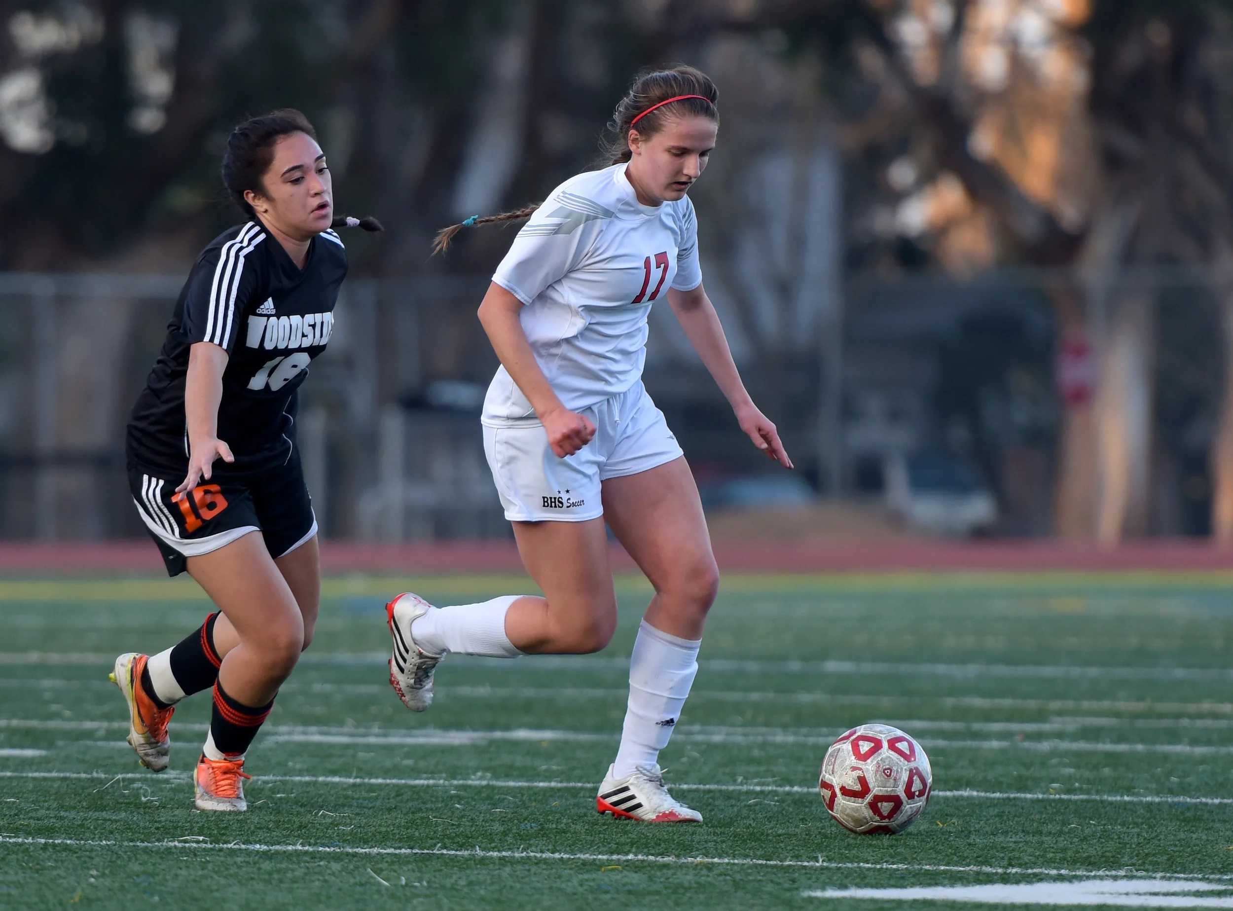 BURLINGAME VS WOODSIDE PAL-BAY SOCCER 2015 PHOTO NOEL DANSECO DRIVENSTRIKE_9859.jpg
