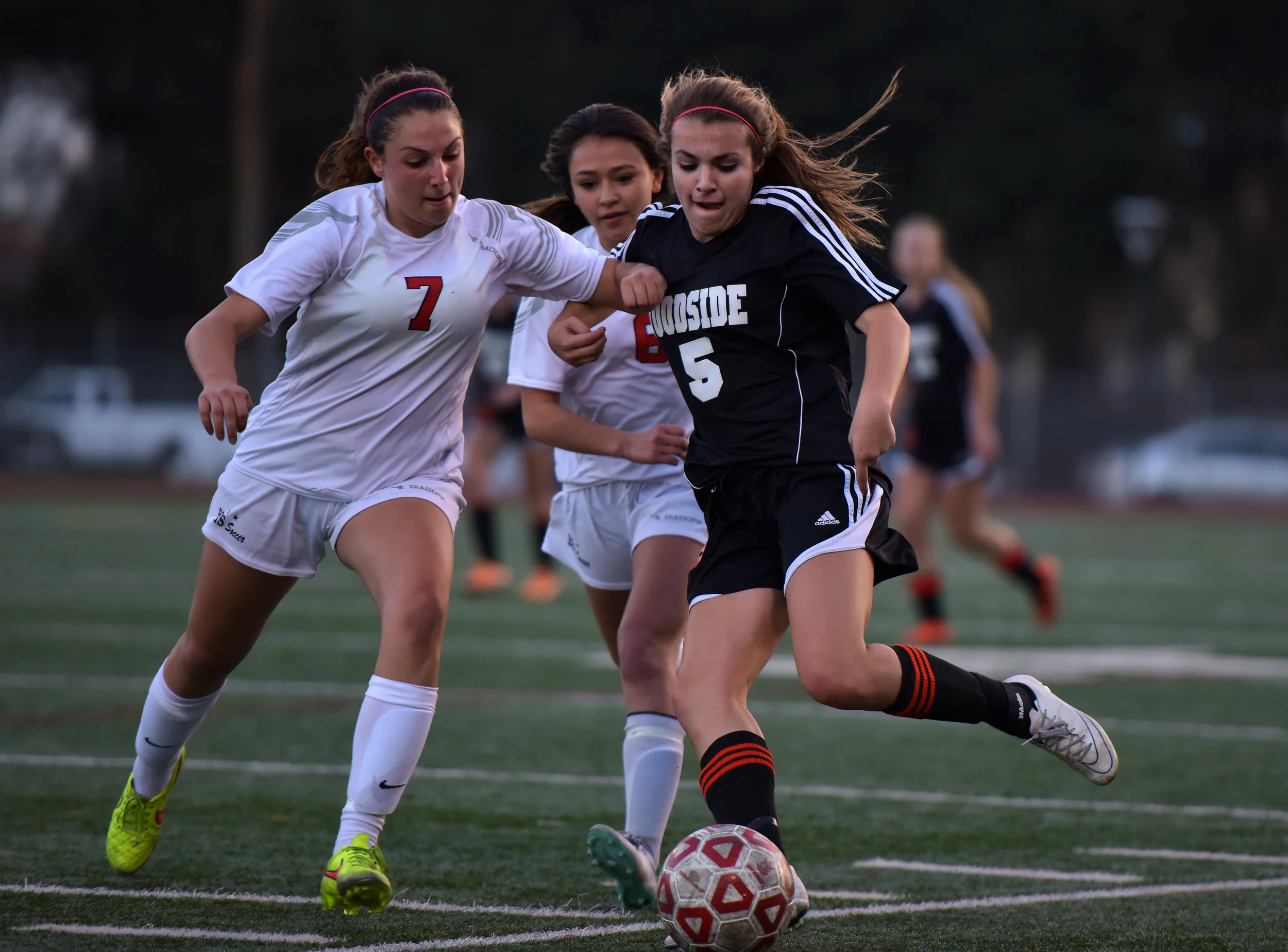 BURLINGAME VS WOODSIDE PAL-BAY SOCCER 2015 PHOTO NOEL DANSECO DRIVENSTRIKE_9945.jpg