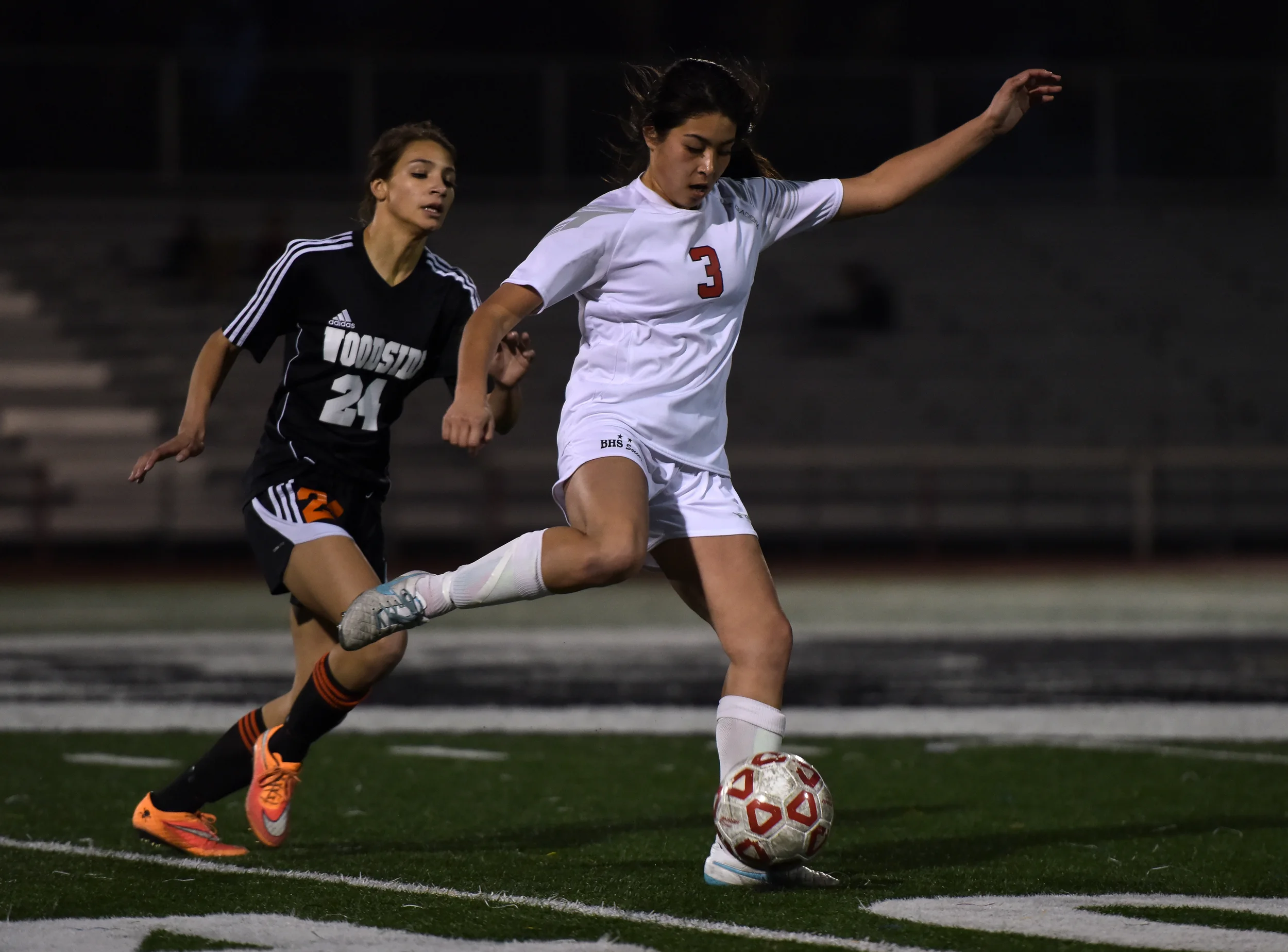 BURLINGAME VS WOODSIDE PAL-BAY SOCCER 2015 PHOTO NOEL DANSECO DRIVENSTRIKE_0216.jpg