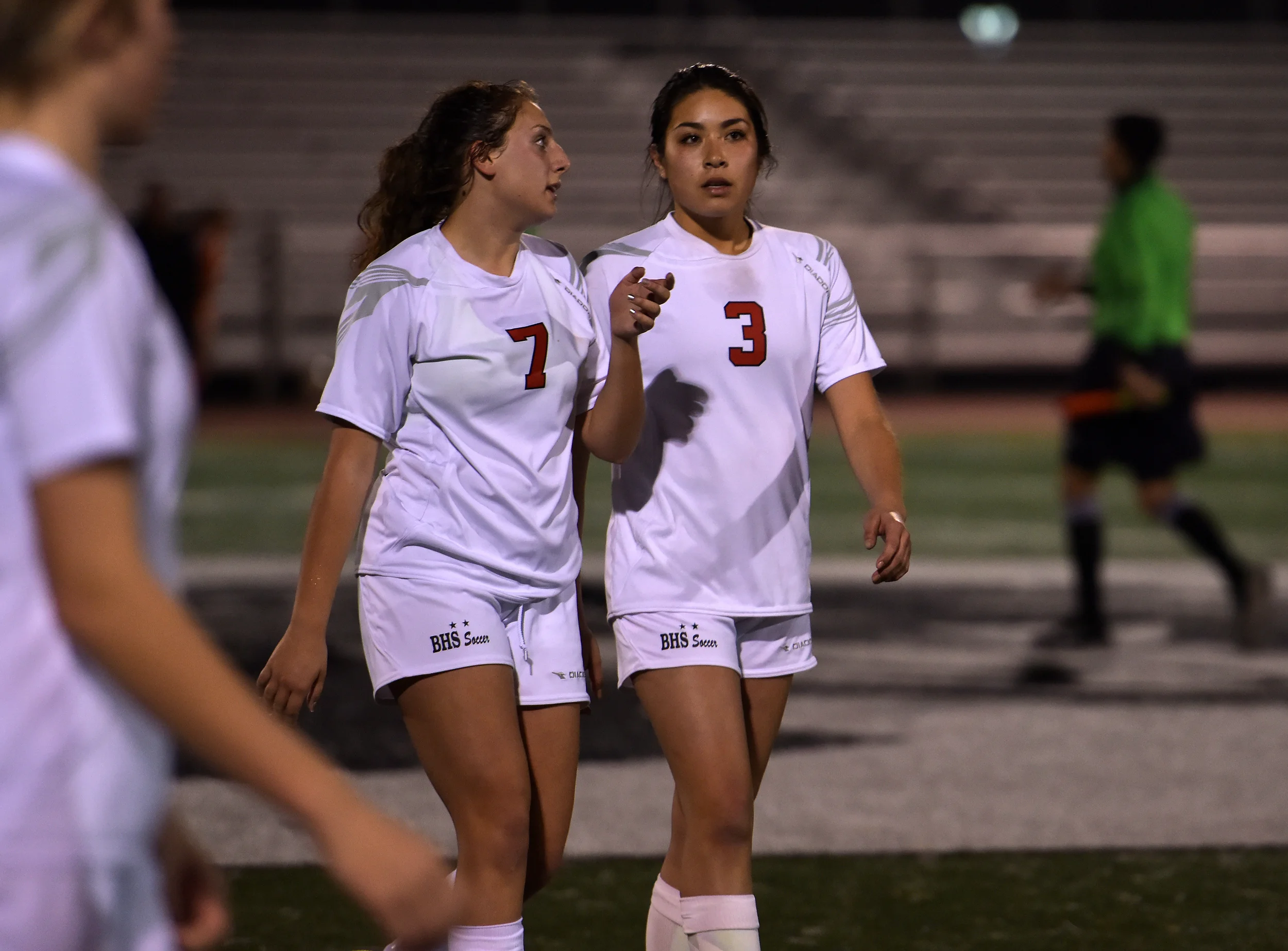 BURLINGAME VS WOODSIDE PAL-BAY SOCCER 2015 PHOTO NOEL DANSECO DRIVENSTRIKE_0324.jpg